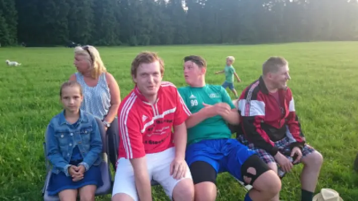 AltgegenJung 2016, Waldstadion Voglhub 11